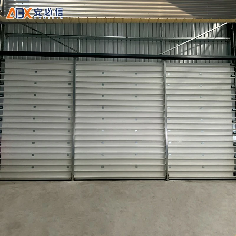 武威市垂直滑升门